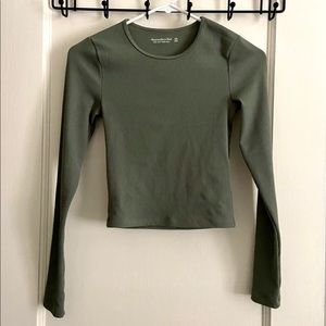 NWT ABERCROMBIE light green ribbed crop top